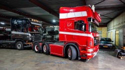 20260201-Tom-Holding-00002